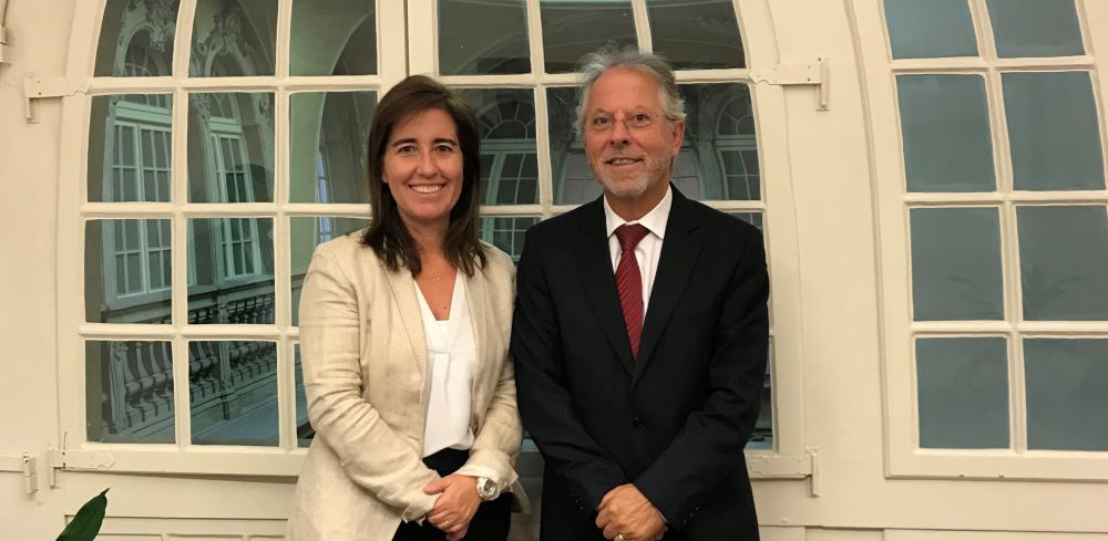 Turismo Reuniao UMP SecEstado Ana Mendes Godinho 1000