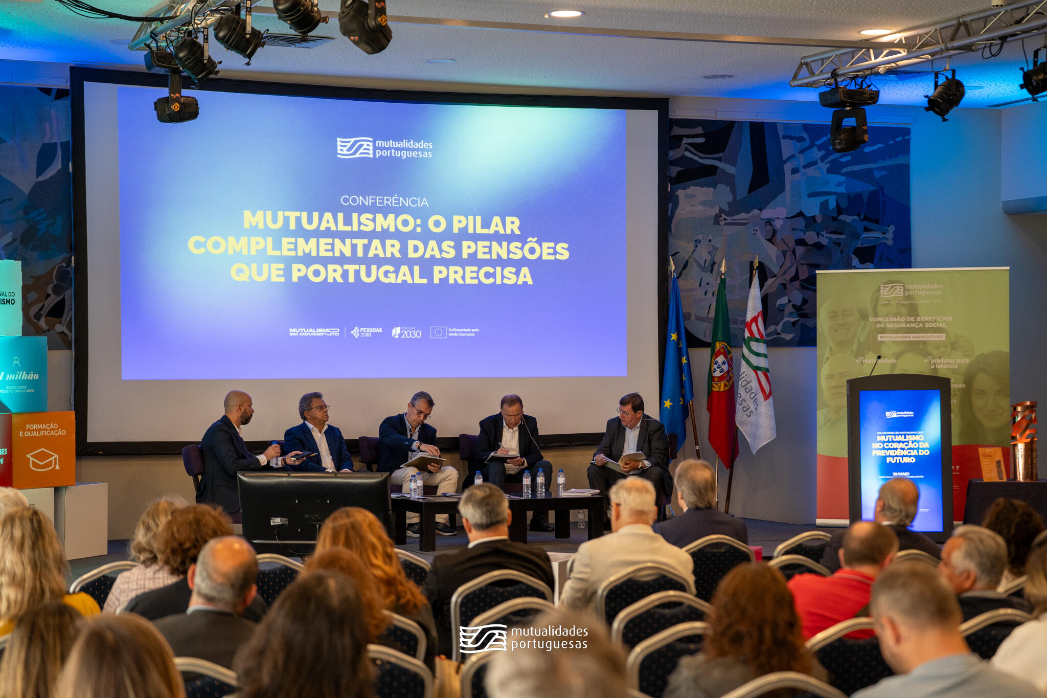 Especialistas defendem regime fiscal mais atrativo na poupança Especialistas defendem regime fiscal mais atrativo na poupança